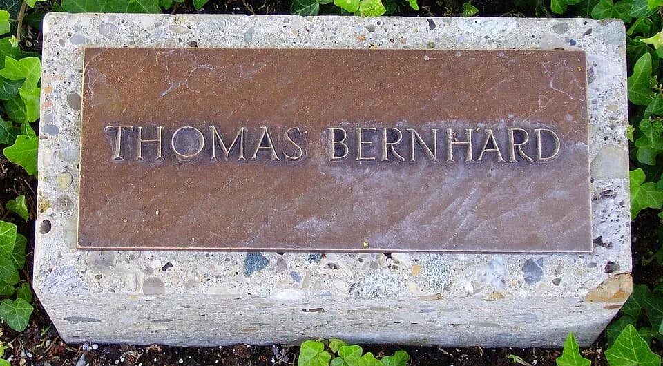 Thomas Bernhard - Grave of Thomas Bernhard, Vienna, Grinzing cemetery, detail