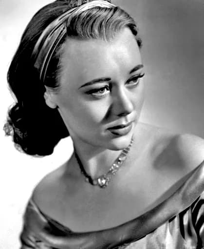 Glynis Johns - Publicity photo of Glynis Johns for the 1953 film Personal Affair
Marginal still code at lower right, cropped from final version, reads "PA"