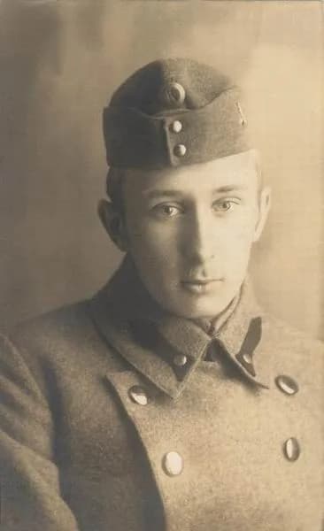 Georg von Békésy - Békésy György magyar Nobel-díjas fizikus 1918 körül