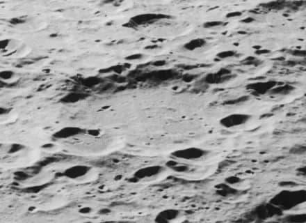 Georg von Békésy - Oblique view of Von Békésy crater, on the far side of the moon, facing west