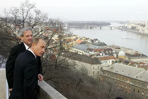 László Sólyom - BUDAPEST. With Hungarian President Laszlo Solyom.