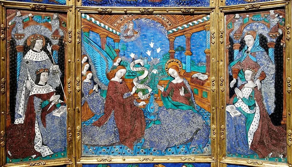 Anne of Brittany - Annunciation scene (central panel) with Louis XII of France (left panel) and Anne of Brittany (right panel), Limoges artwork.