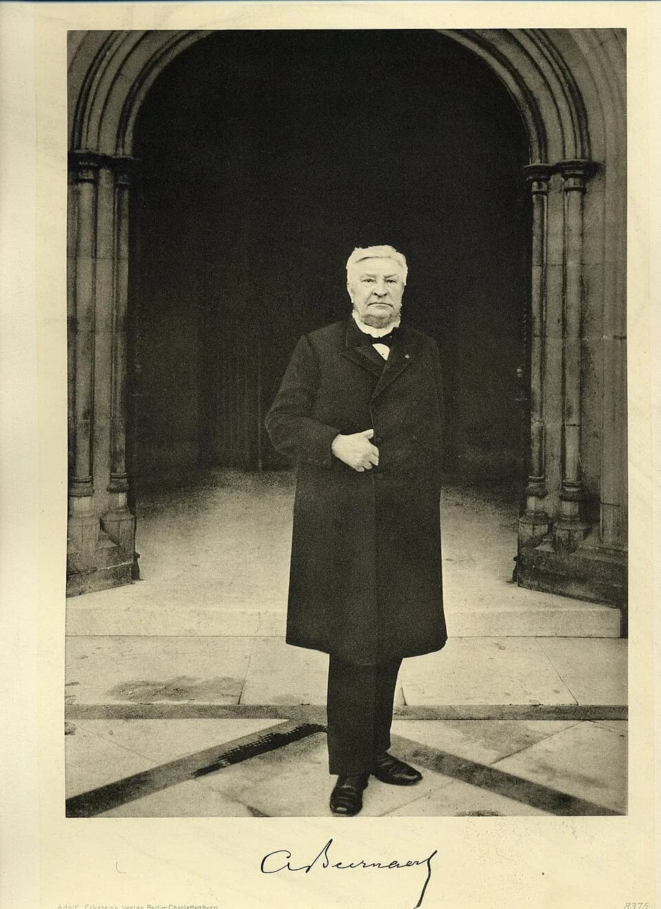 Auguste Beernaert - Portrait de Auguste Beernaert vers 1900 paru dans "La Belgique d'aujourd'hui", sous la direction de Gustave DELTOUR, Berlin-Charlottenburg, Adolf Eckstein, vers 1908. Scannée et mi