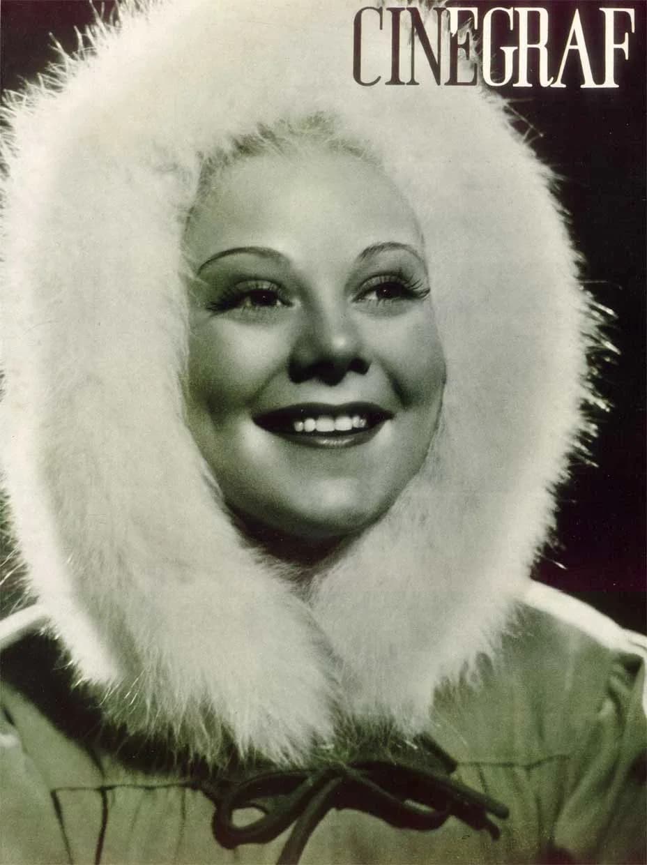 Sonja Henie - Sonja Henie on the Argentinean Magazine cover.