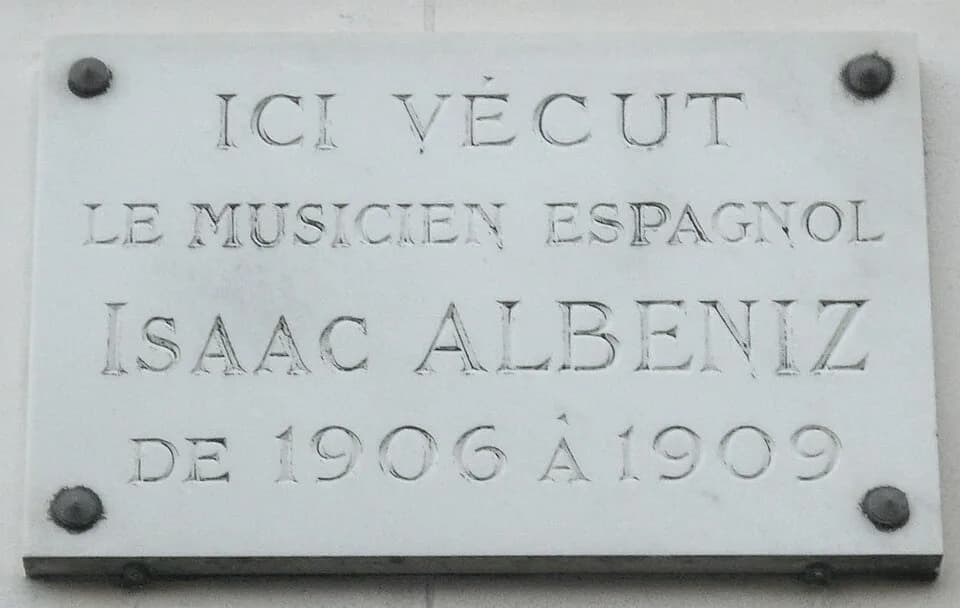 Isaac Albéniz - Plaque commémorative, 55 rue de Boulainvilliers, Paris 16e. « Ici vécut le musicien espagnol Isaac Albéniz de 1906 à 1909. »