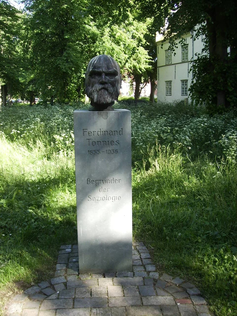 Ferdinand Tönnies - Ferdinand-Tönnies-Stein in Husum