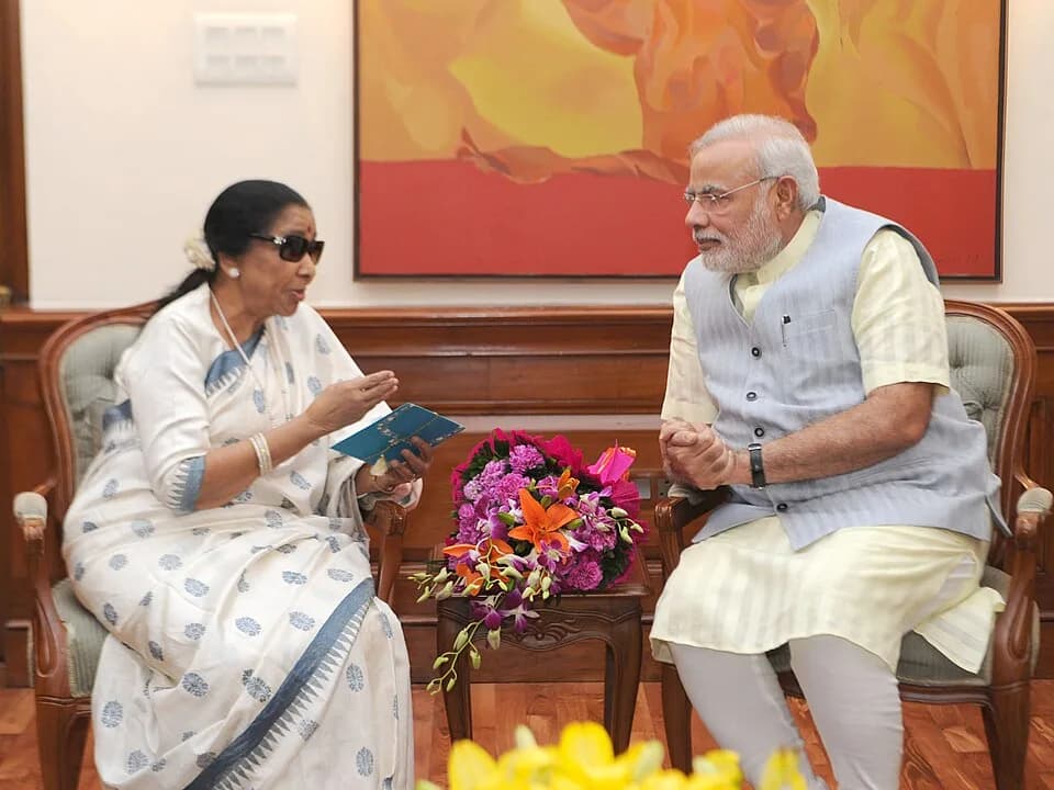 Asha Bhosle - Renowned playback singer Asha Bhosle calling on the Prime Minister, Shri Narendra Modi, in New Delhi on August 11, 2014.