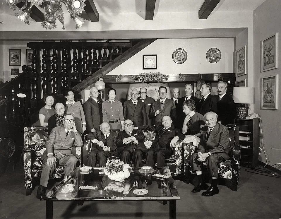 Dino Buzzati - Italian publisher Arnoldo Mondadori with authors Giuseppe Ungaretti, Mario Soldati, Guido Piovene, Dino Buzzati, and Piero Chiara, in the villa of Meina, Christmas 1968.