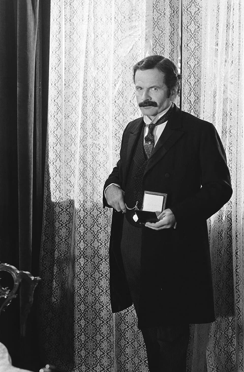 Ian Holm - HTV production on the life of Lloyd George with the actor Ian Holm playing the main character