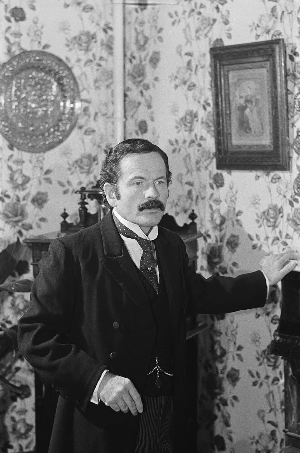 Ian Holm - HTV production on the life of Lloyd George with the actor Ian Holm playing the main character