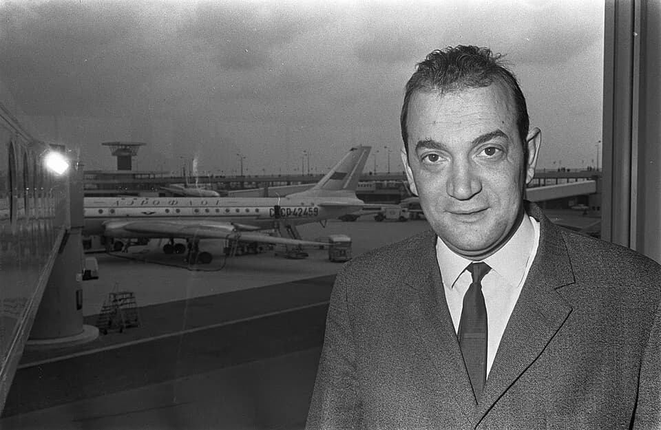 Viktor Korchnoi - Collectie / Archief : Fotocollectie Anefo
Reportage / Serie : [ onbekend ]
Beschrijving : Aankomst Russische schaker Kortsjnoi op Schiphol
Datum : 6 mei 1968
Trefwoorden : aankomsten
