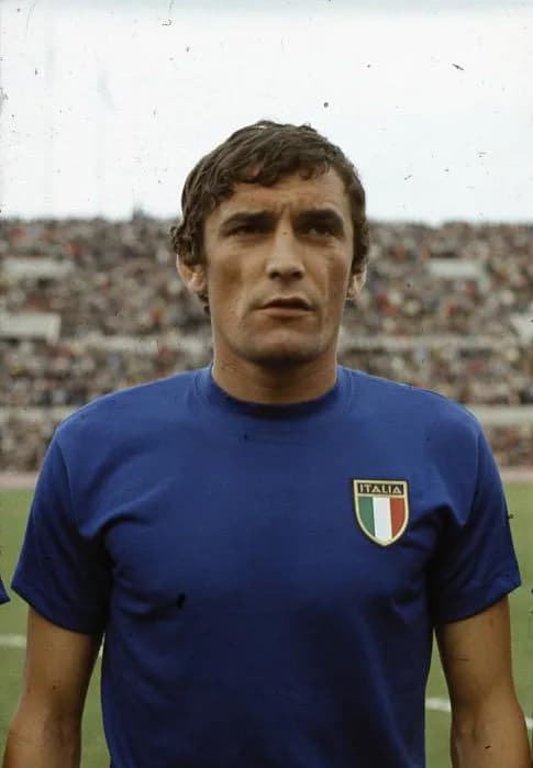 Gigi Riva - Italian footballer Luigi "Gigi" Riva in 1968 at the Olympic Stadium in Rome.