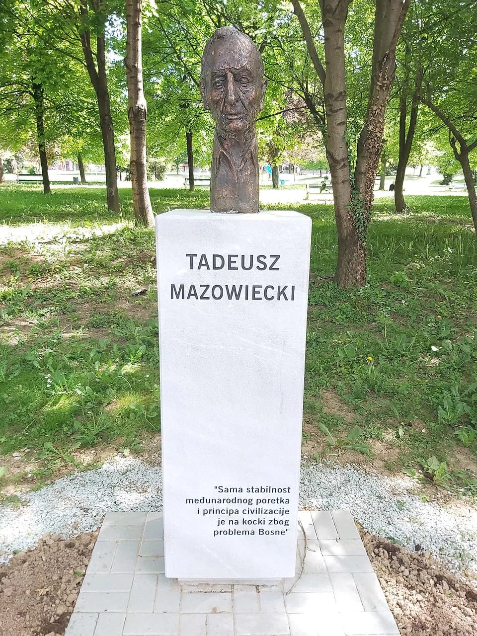 Tadeusz Mazowiecki - Bista Tadeusza Mazowieckog u Sarajevu