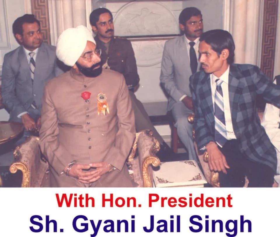 Zail Singh - Dr.Sharma with Hon. Ex-President of India, Shri Gyani Jail Singh