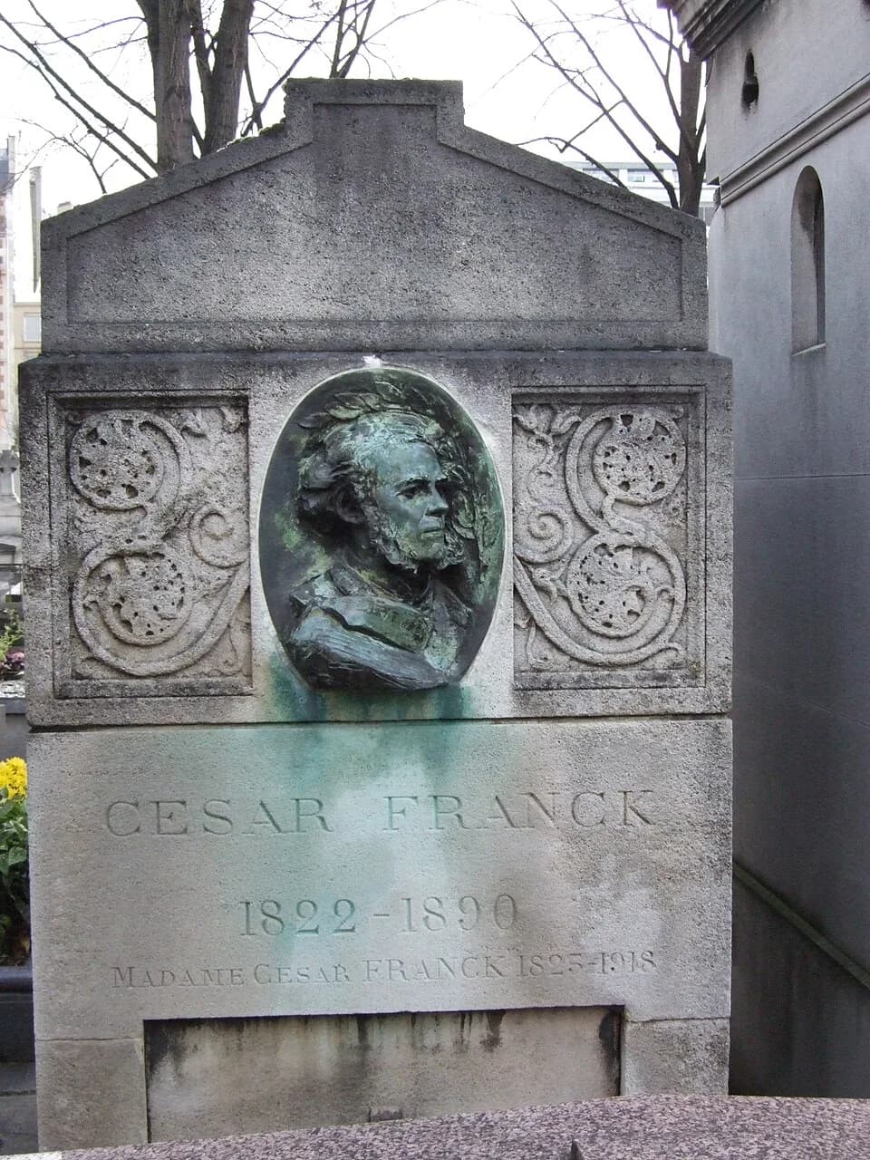 César Franck - Tombe de César Franck au Cimetière du Montparnasse. (Médaillon d'Auguste Rodin)