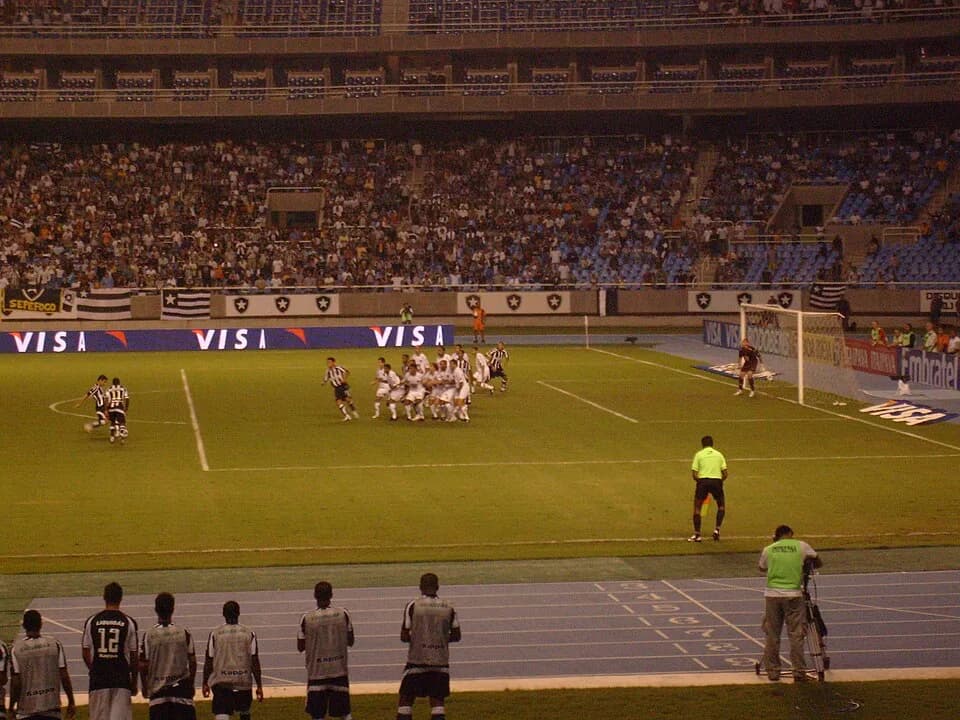 João Havelange - Foto do duelo entre Botafogo e Atlético Mineiro no Estádio Olímpico João Havelange, o Engenhão, válido pela Copa do Brasil de 2008, vencido pelo Botafogo por 2 a 0 em 14 de maio do me