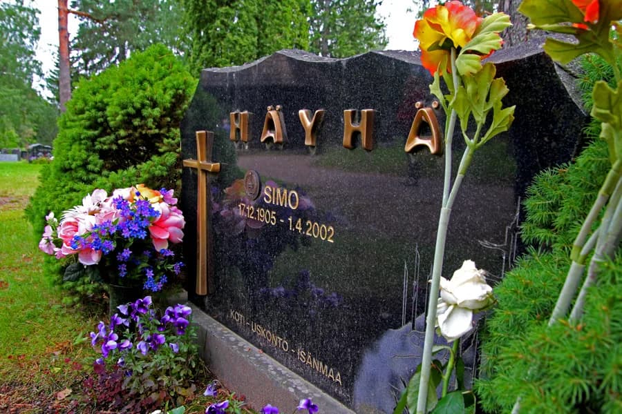 Simo Häyhä - Simo Häyhä's gravestone in Ruokolahti Church Graveyard, Karelia, Finland.