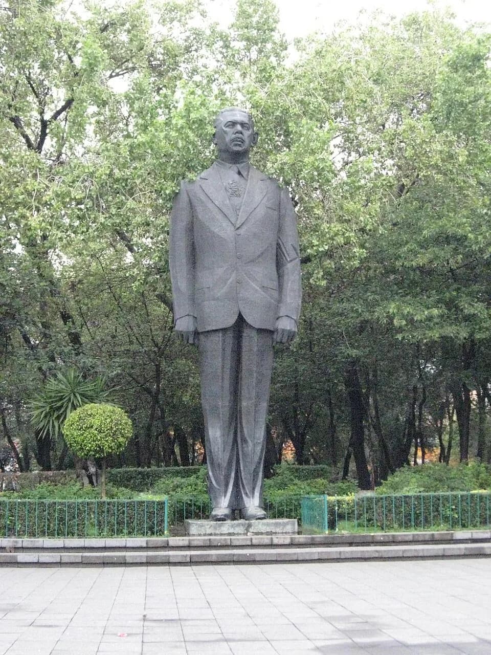 Lázaro Cárdenas - Statue of Lazaro Cardenas (former president of Mexico) erected in Lazaro Cardenas Plaza facing Eje Central in Mexico City