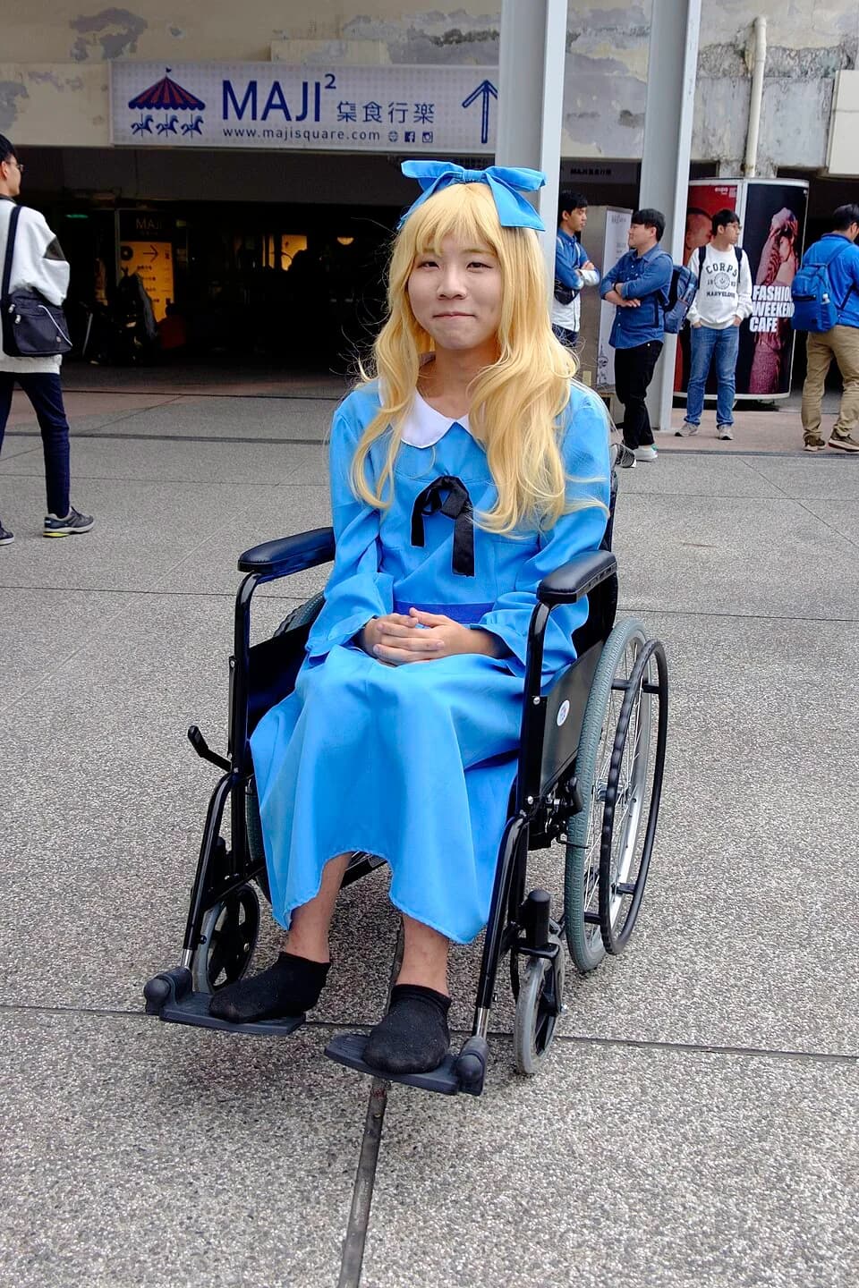 Isao Takahata - ​第33屆開拓動漫祭，爭艷館中庭，《小天使》小芬cosplayer正面。