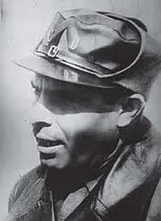 Buenaventura Durruti - Buenaventura Durruti Dumange (León, 14 juillet 1896 - Madrid, 20 novembre 1936) est une des figures principales de l'anarchisme espagnol avant et pendant la guerre d'Espagne.