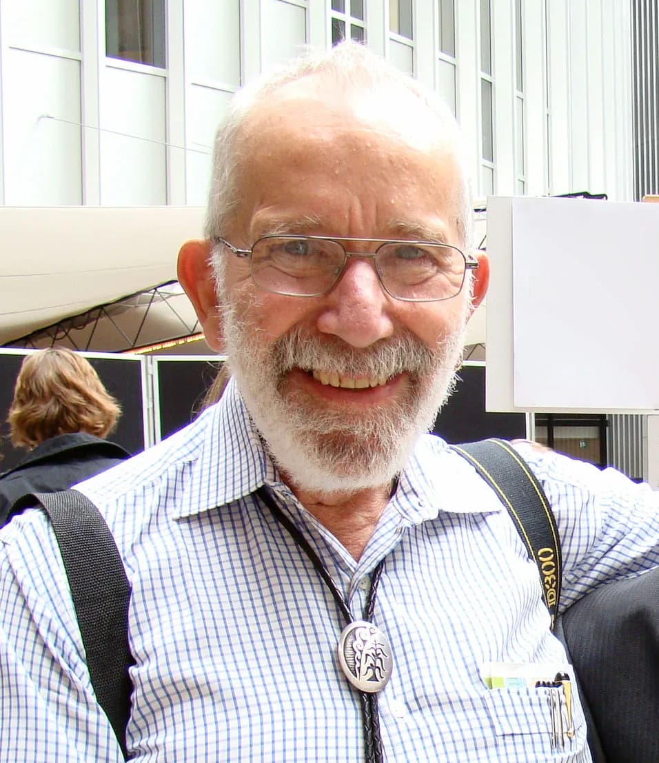 Robin Warren - Dr. John Robin Warren AC (born 11 June 1937 in Adelaide) is an Australian pathologist, Nobel Laureate and researcher.