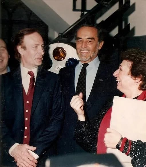 Vittorio Gassman - Gianni Lunadei junto a su compatriota Vittorio Gassman y a la actriz Lidia Catalano.