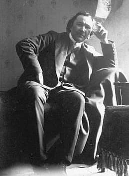 Eino Leino - Eino Leino, a Finnish poet and journalist in 1912.