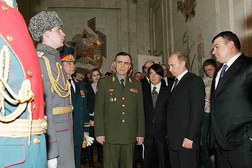 Raisa Gorbacheva - DEFENCE MINISTRY, MOSCOW. Inspecting models of the new Russian Armed Forces uniforms. With Defence Minister Anatoly Serdyukov (right), fashion designer Valentin Yudashkin, and Chief