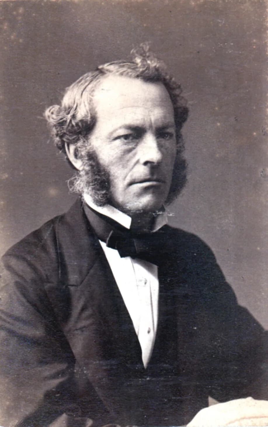 Sir George Stokes, 1st Baronet - Creator/Photographer: Unidentified photographer
Medium: Medium unknown
Dimensions: 9.2 cm x 5.8 cm
Date:  prior to1903
Collection: Scientific Identity: Portraits from 