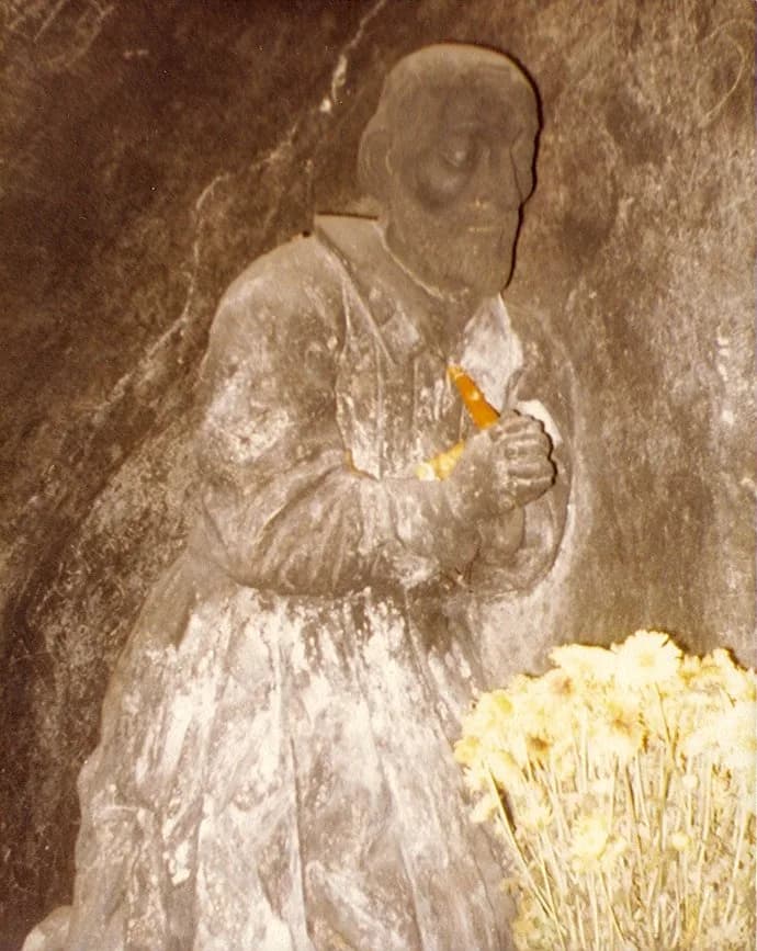Peter of Saint Joseph Betancur - AntiguaGrottoStatue.jpg