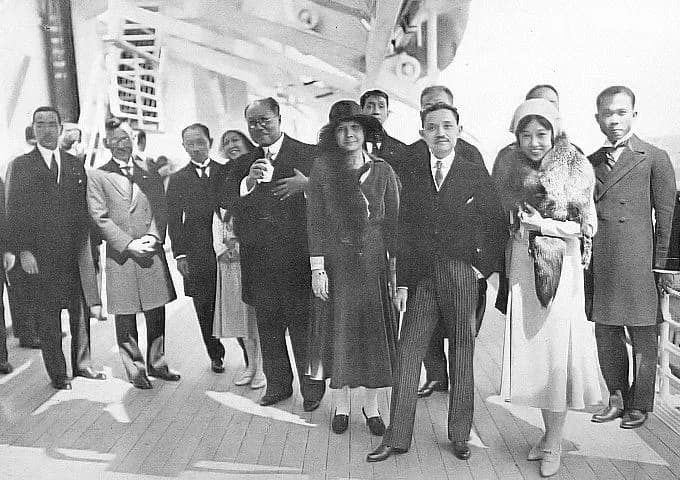 Prajadhipok - King Rama VII and his suite visit to Japan