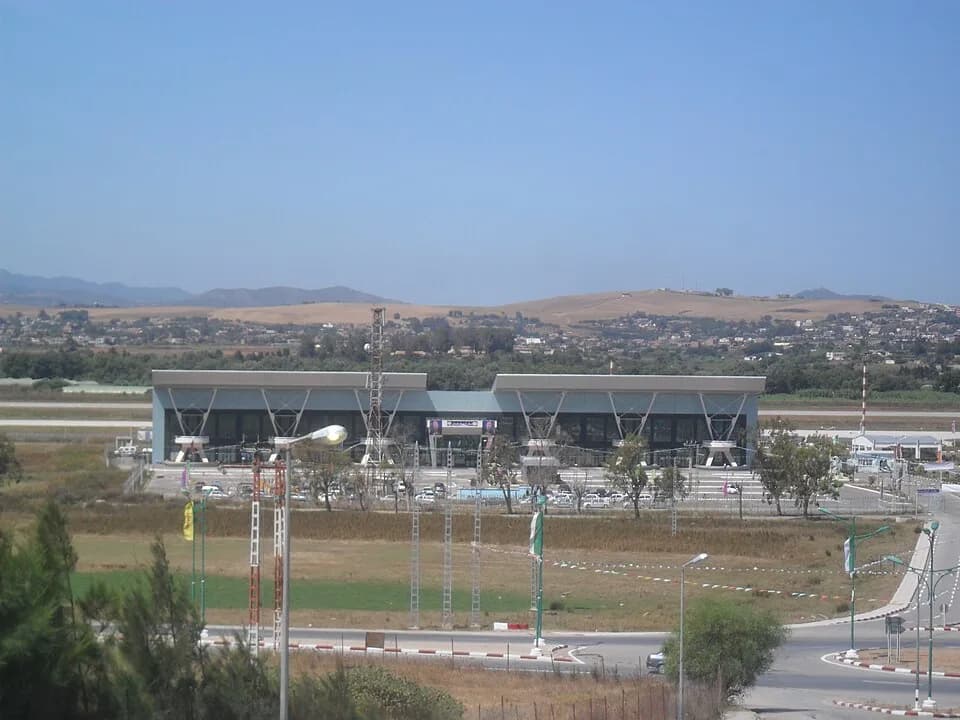Ferhat Abbas - Aéroport Ferhat Abbas, Taher (Algérie)