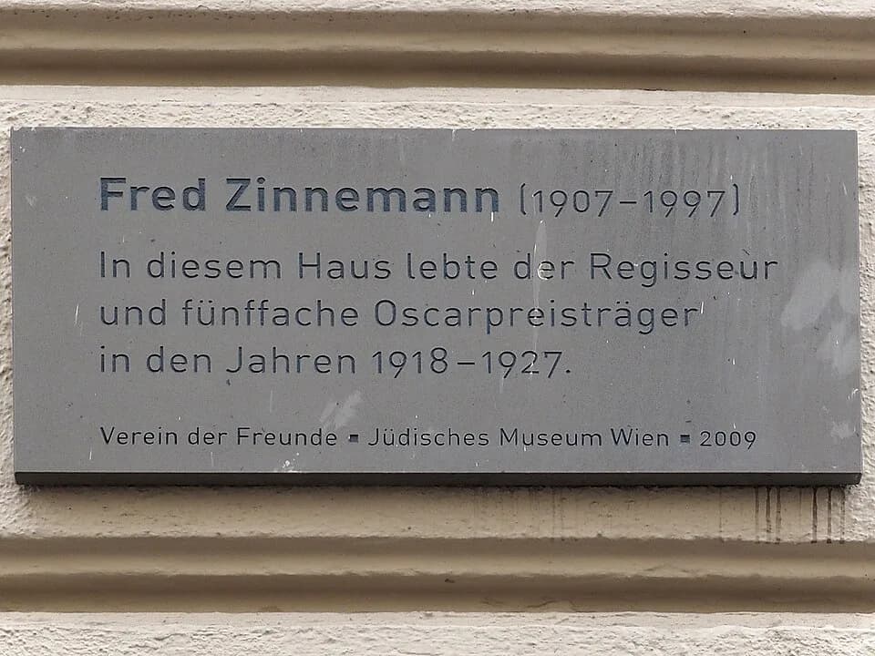 Fred Zinnemann - Memorial plaque to film director Fred Zinnemann (1907–1997), attached to the building, where he lived from 1918 to 1927. Weyrgasse 9, 1030 Vienna