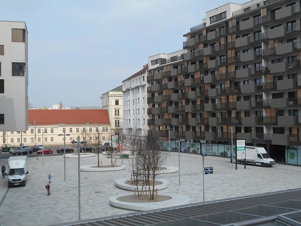 Fred Zinnemann - Der Fred-Zinnemann-Platz in den Aspanggründen