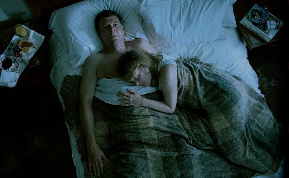 Tom Wilkinson - Tom Wilkinson and Sissy Spacek in Todd Field's In the Bedroom (2001).