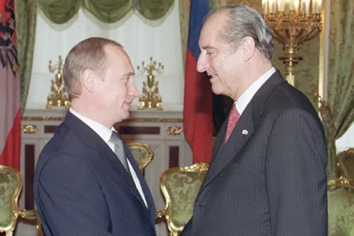 Thomas Klestil - THE GRAND KREMLIN PALACE, MOSCOW. Vladimir Putin with Thomas Klestil, Austria's President.