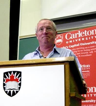 Robert Fisk - Robert Fisk during a lecture at Carleton University, Canada.