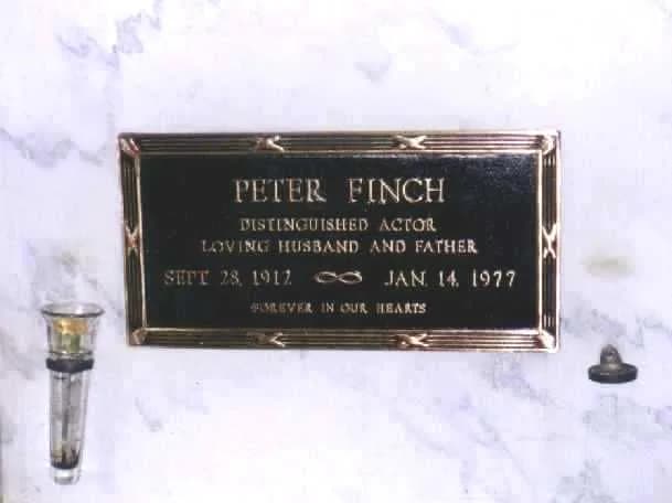 Peter Finch - Peter Finch crypt. The year of Finch's birth shown here is incorrect; see i. a. en:Talk:Peter Finch and this image of the same marker.