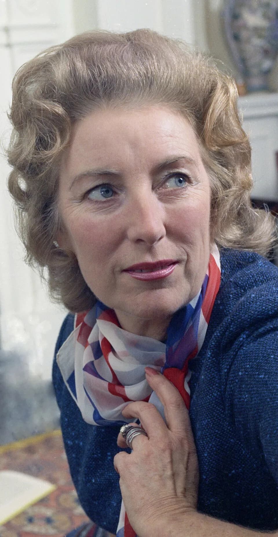 Vera Lynn - portrait Dame Vera Lynn