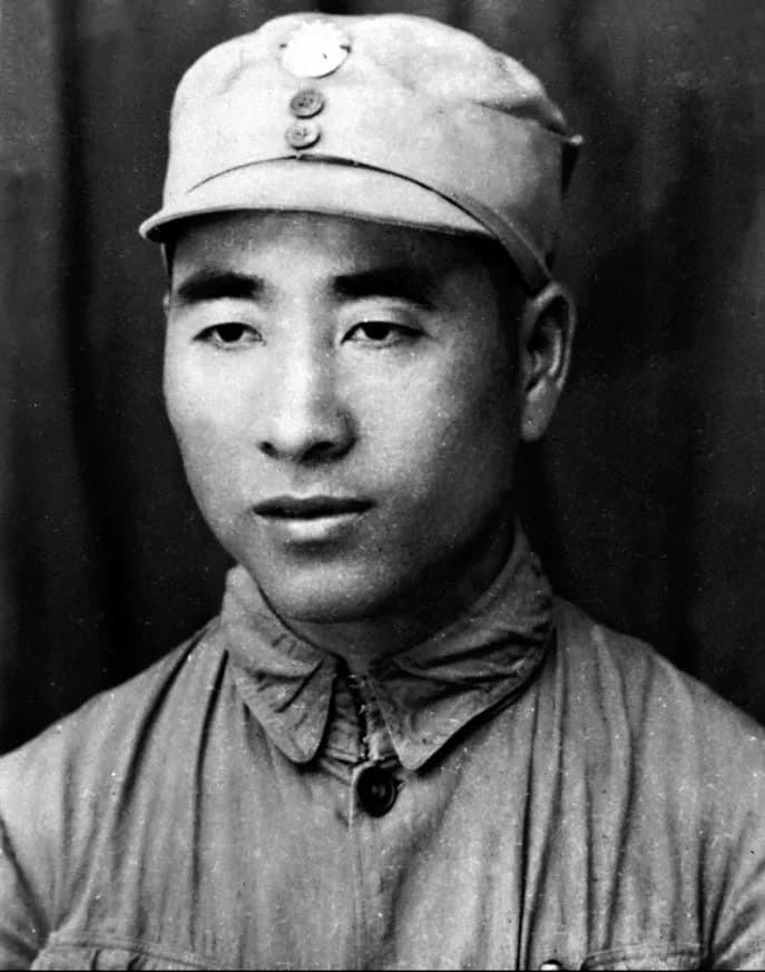 Lin Biao - Lin Biao in NRA uniform.