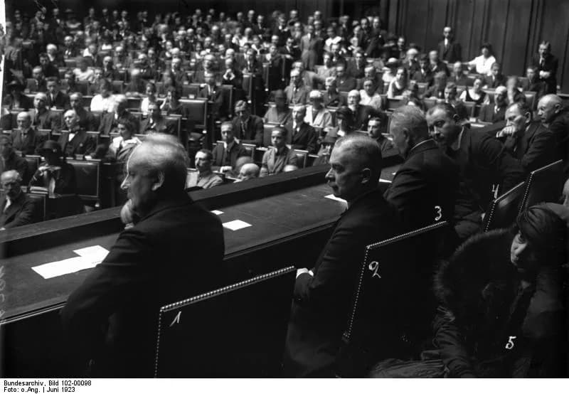 Walther Rathenau - For documentary purposes the German Federal Archive often retained the original image captions, which may be erroneous, biased, obsolete or politically extreme. Rathenau-Gedächtnisf