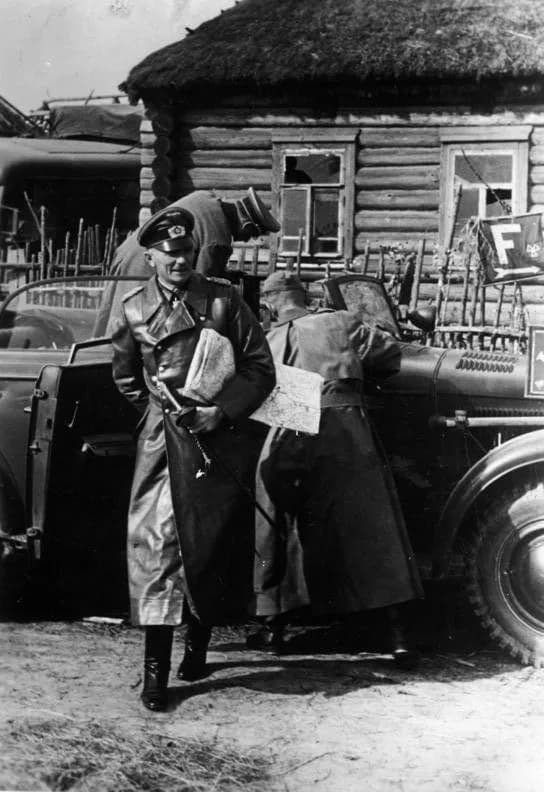 Fedor von Bock - For documentary purposes the German Federal Archive often retained the original image captions, which may be erroneous, biased, obsolete or politically extreme. Russland, Fedor von Bo