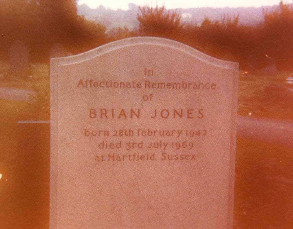 Brian Jones - Grave of former Rolling Stones guitarist Brian Jones