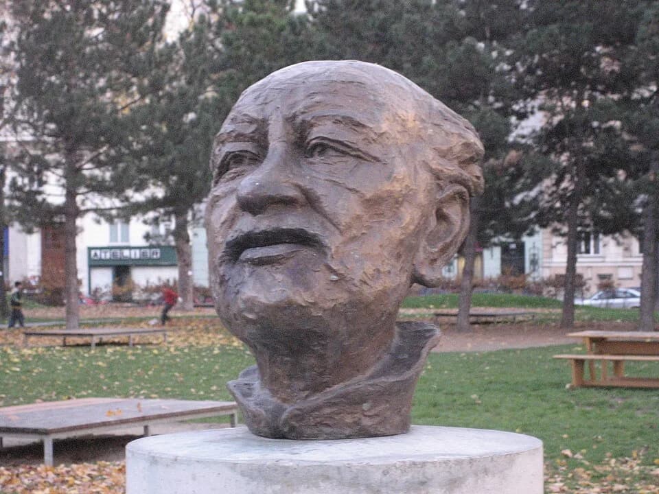 Bruno Kreisky - This is a photo of public art indexed in a public art catalogue of Vienna (Austria) under the number: 71005 (commons,  de)  .