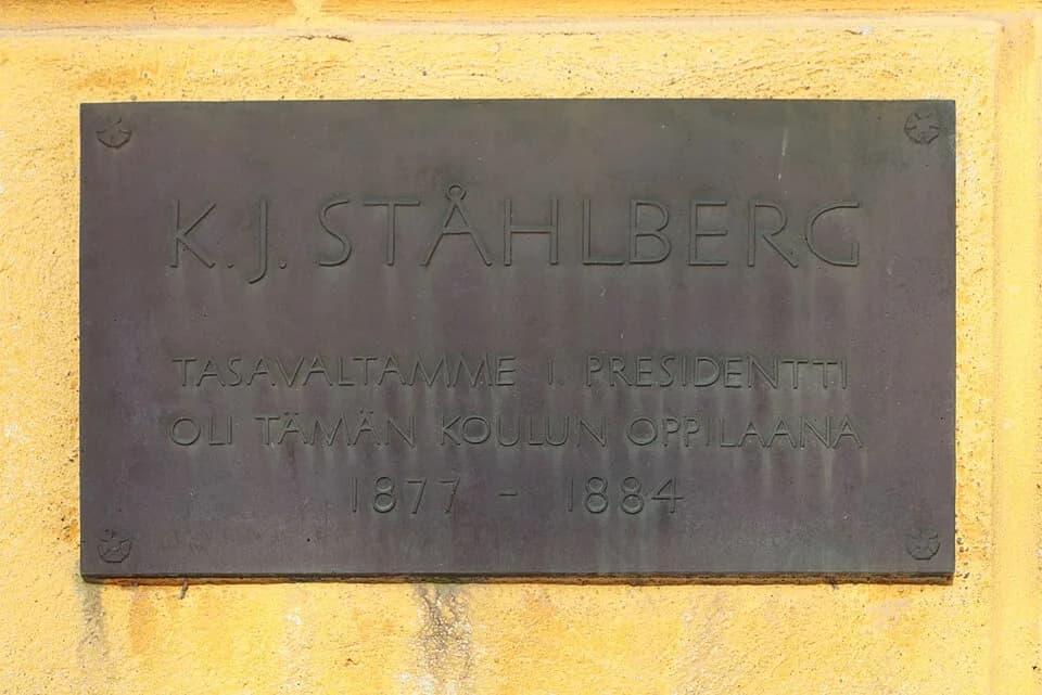 Kaarlo Juho Ståhlberg - The plaque for K.J. Ståhlberg, the first president of Finland, on the wall of Oulu lyceum. He was a student in the lyceum from 1877 to 1884.