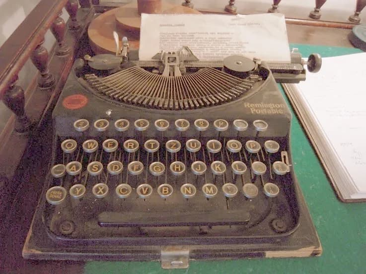 Sándor Márai - Marai Sandor typewriter in Kassa