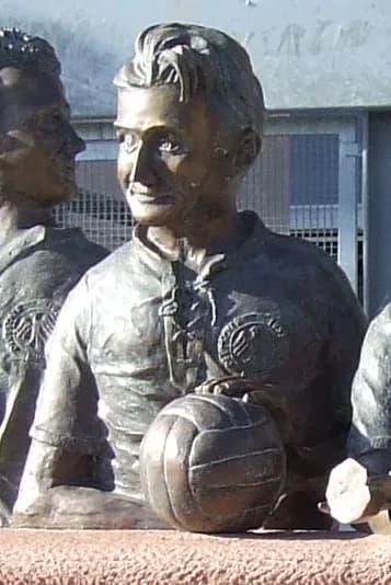 Fritz Walter - Statue of Fritz Walter in front of the Fritz-Walter-Stadion, Kaiserslautern, Germany.