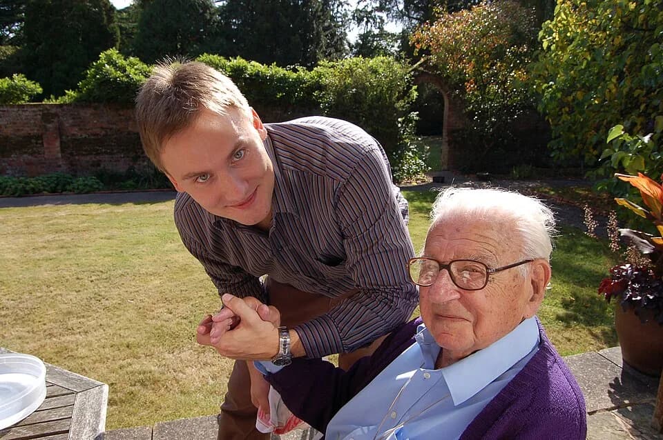 Nicholas Winton - Sir Nicholas Winton with Jan Hunat