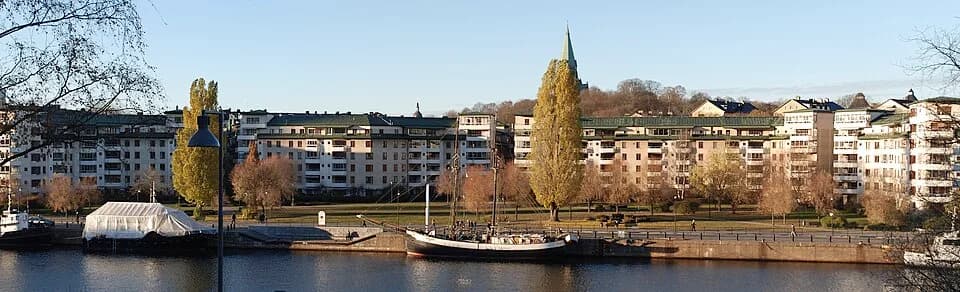 Anna Lindh - Vintertullsparken. Up to the early 19th century it was a city toll here during the winter ("tull" means "toll" and vinter means "winter" and "parken" "the park").