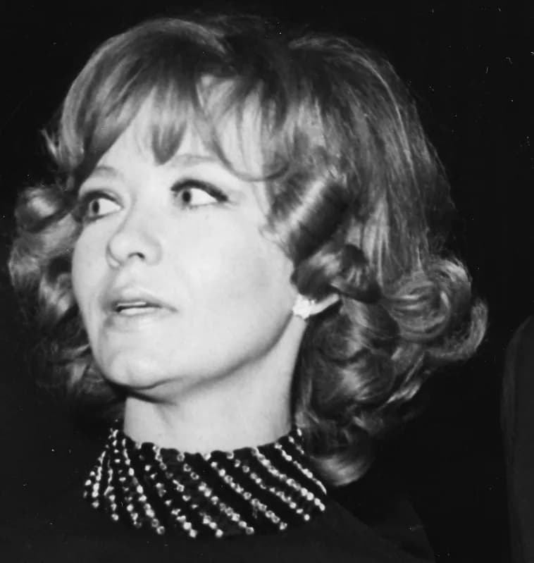 Milena Dravić - Milena Dravic, Ljubisa Samardzic, Bata Zivoinovic, Bitka na Neretvi, premijera. Autor fotografije Stevan Kragujević (po odobrenju Tanje Kragujević)